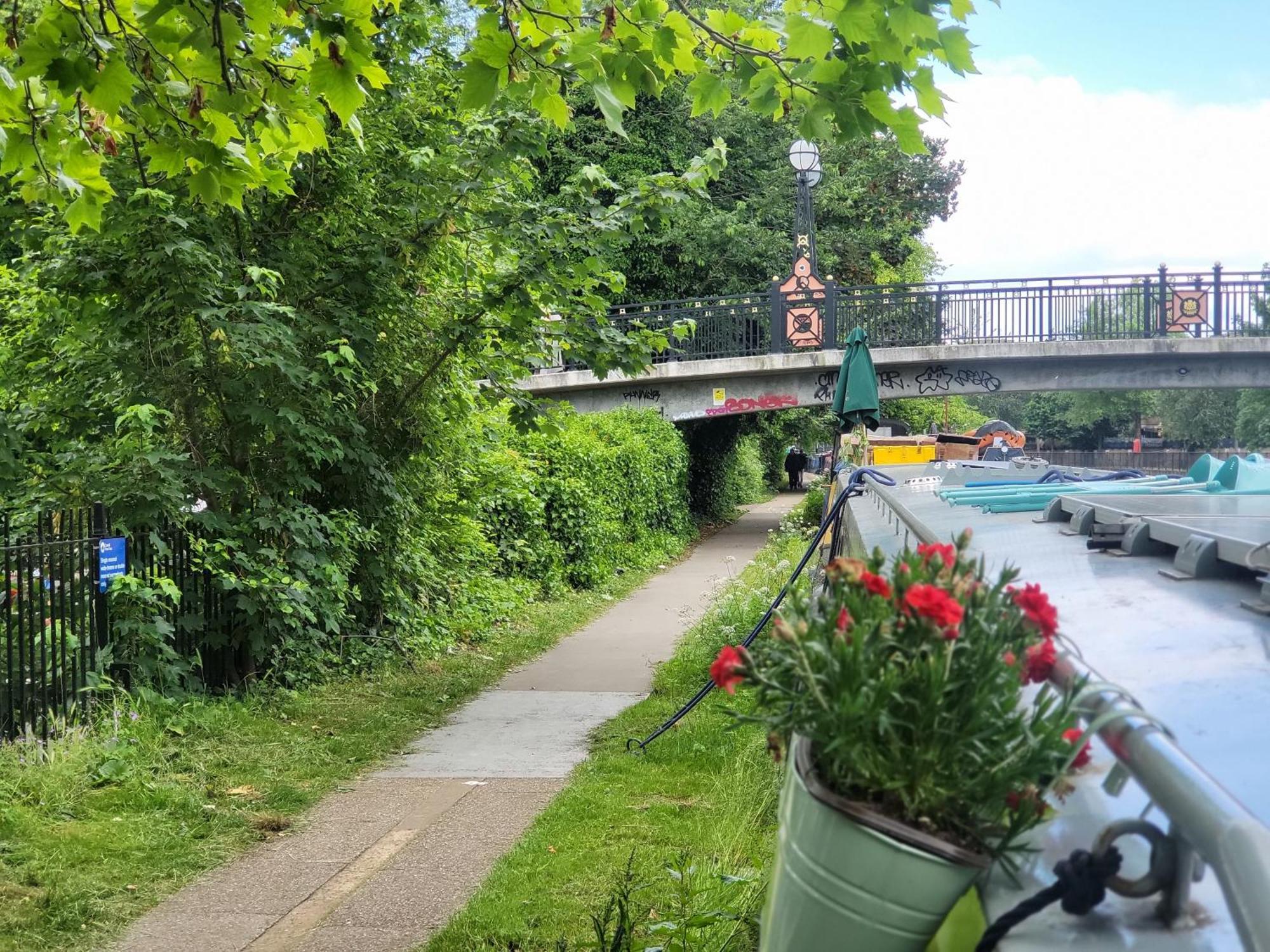 Comfy Canal Boat In Little Venice For Family & Friends Hotel London Eksteriør billede